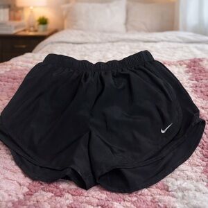 Nike large Women's Black Running Shorts